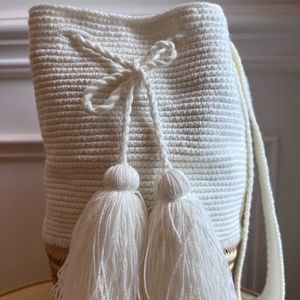 ARYA Handwoven Wayuu Bag